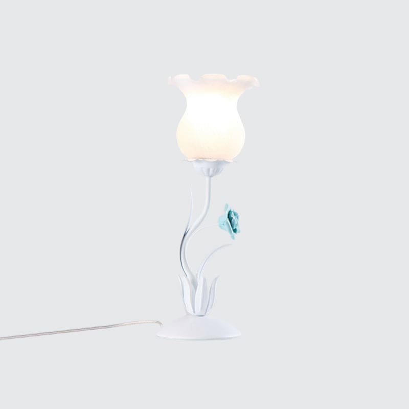 Lampe de table décorative à design floral