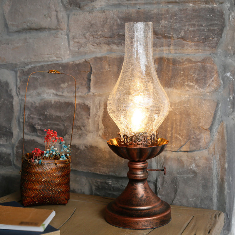 Lampe de table rétro à abat-jour en verre style kérosène