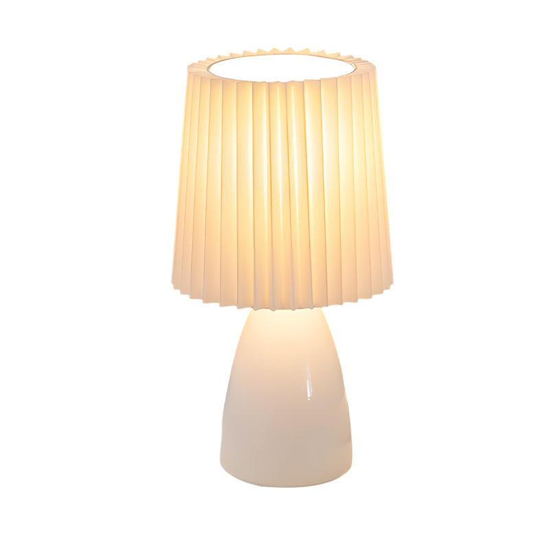 Lampe de table à tissu plissé avec base en verre et port USB 30 cm
