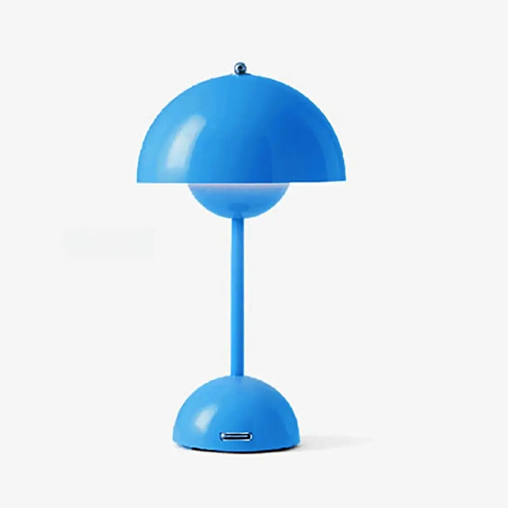 Design-Tischlampe mit schickem Licht