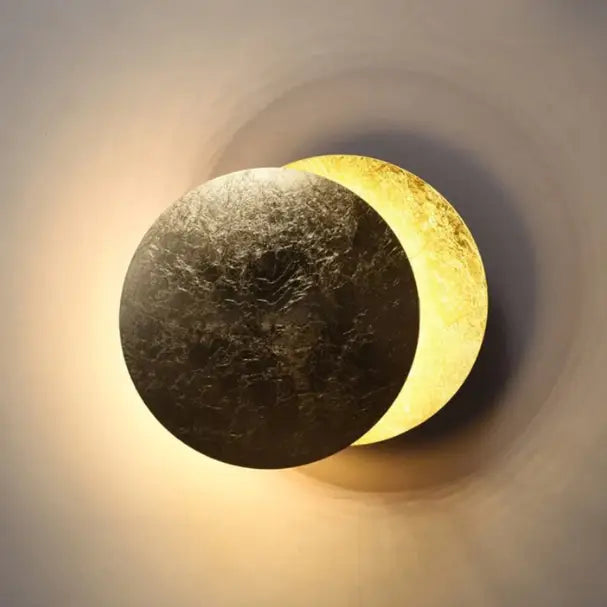 Applique murale design scandinave LED forme éclipse
