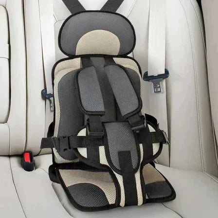 Leichter und kompakter Kindersitz fürs Auto
