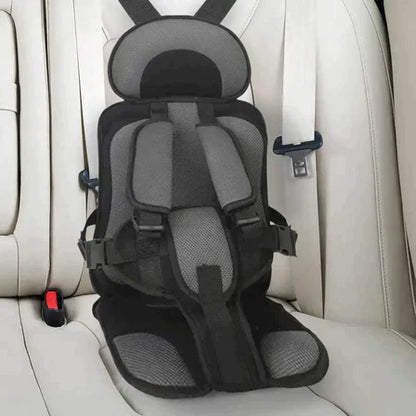 Leichter und kompakter Kindersitz fürs Auto