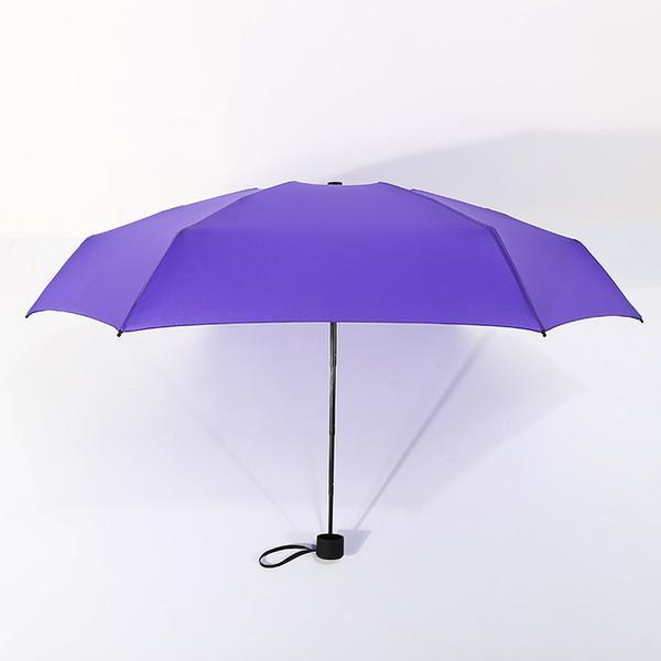 Ultraleichter und robuster faltbarer Regenschirm
