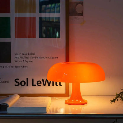 Skandinavisch designte Pilzlampe